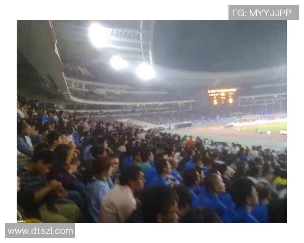 舜天与恒大2015年巅峰对决回顾：激情四溢的足球盛宴